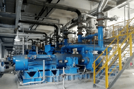 肯富来星空网页版·官方站在线登入机组在大庆炼化酮苯脱蜡项目使用现场